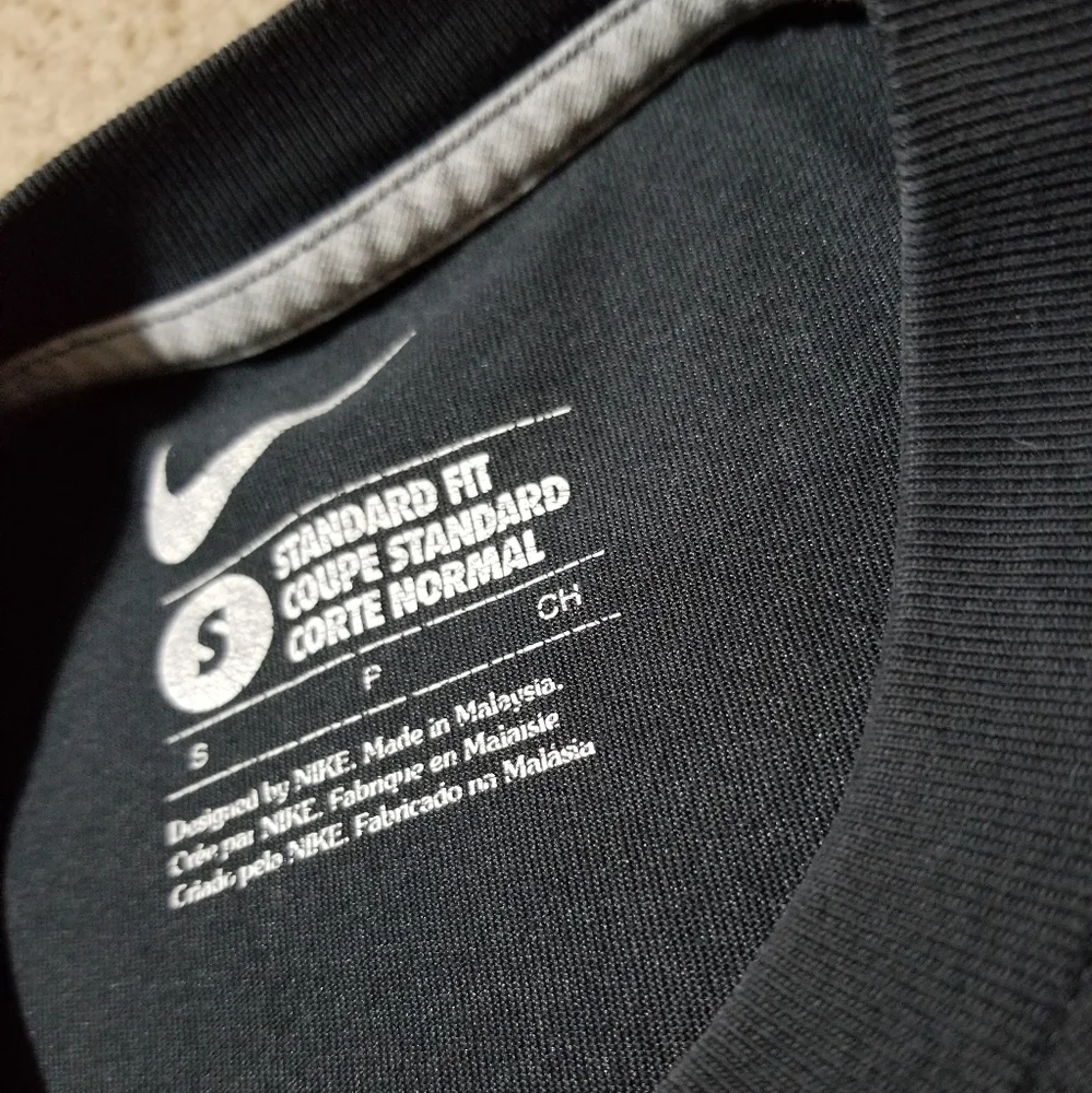 VTG NIKE "Just Do It" Athletic Swoosh Shirt-S - Picture 4 of 5